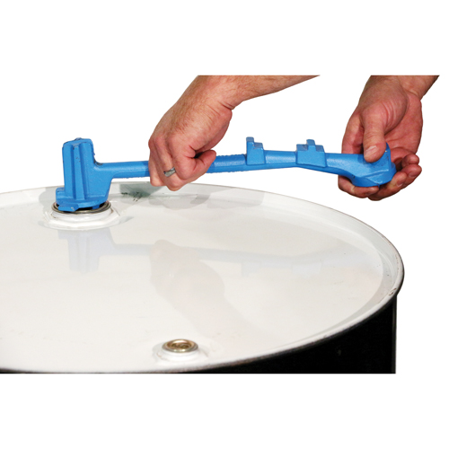 Universal Plug Wrenches - Solid Ductile Iron, 15-1/2" Handle, Solid Ductile Iron NRZ Safety Inc.