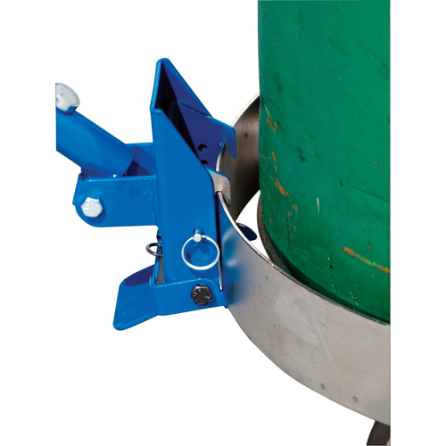 Poign&eacute;es Clamp & Go pour chariot NRZ Safety Inc.