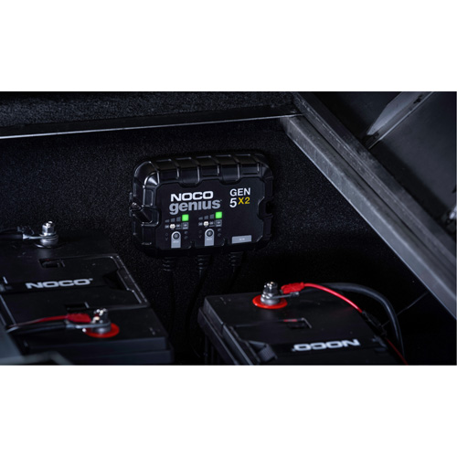 Chargeur de batterie embarqu&eacute; &agrave; 2 sorties de 10 amp&egrave;res Gen5X2 Genius NRZ Safety Inc.