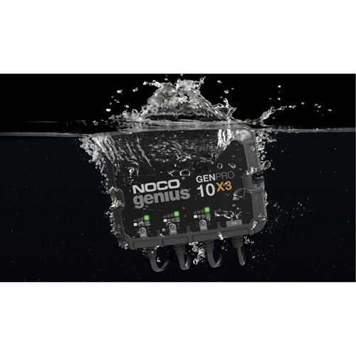 Chargeur de batterie embarqu&eacute; &agrave; 3 sorties de 30 amp&egrave;res GenPro10X3 Genius NRZ Safety Inc.