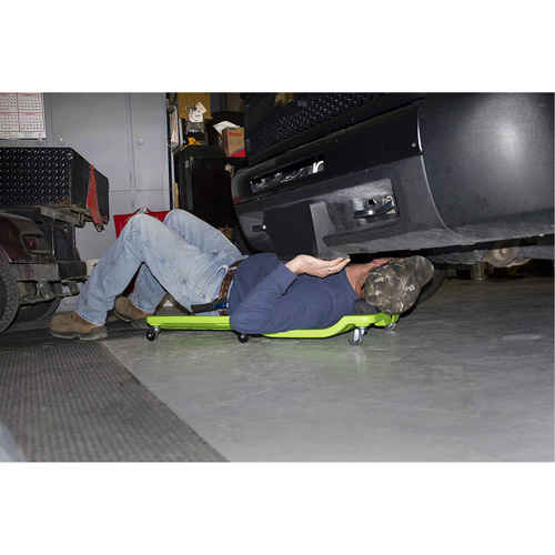 Sommier vert n&eacute;on &agrave; profil bas, en plastique robuste NRZ Safety Inc.