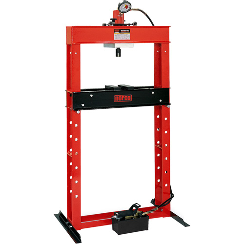 Presse pour atelier op&eacute;r&eacute;e par une pompe hydraulique &agrave; air, Capacit&eacute; 25 tonnes NRZ Safety Inc.