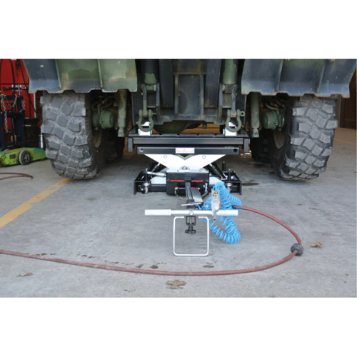 Cric de levage dextr&eacute;mit&eacute; par pare-chocs, Capacit&eacute; de 13 tonne(s), 36" h NRZ Safety Inc.