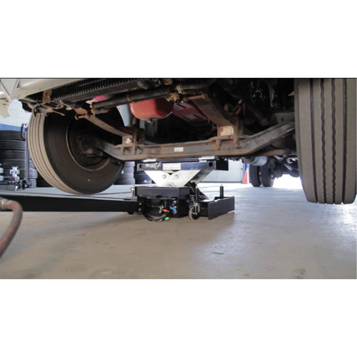 Cric de service de plancher, 12 tonne(s) Capacit&eacute;, 7-1/2" Abaiss&eacute;e, 15-3/4" &eacute;lev&eacute;e, Air comprim&eacute;/hydraulique NRZ Safety Inc.