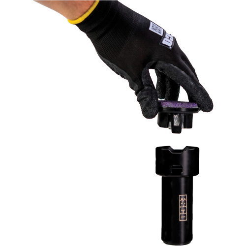 Syst&egrave;me de nettoyage tout-en-un robuste pour goujons et moyeux commerciaux NRZ Safety Inc.