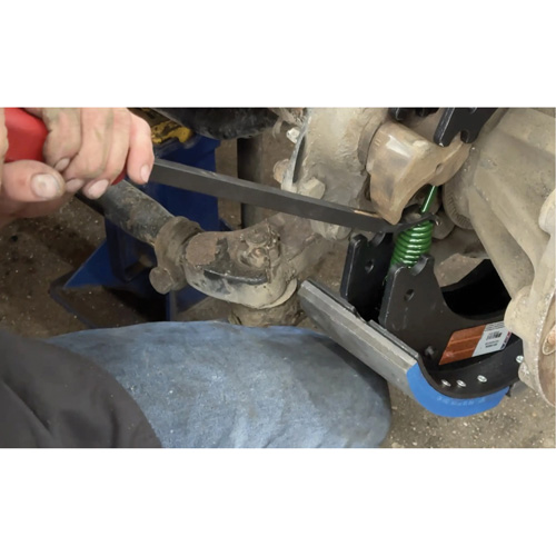 Fourche pour ressort de frein NRZ Safety Inc.