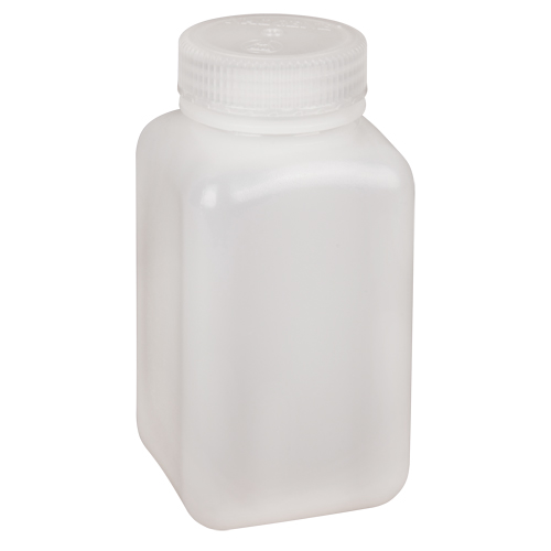 Bouteilles peu encombrantes &agrave; prise facile, Carr&eacute;e, 16 oz, Plastique NRZ Safety Inc.
