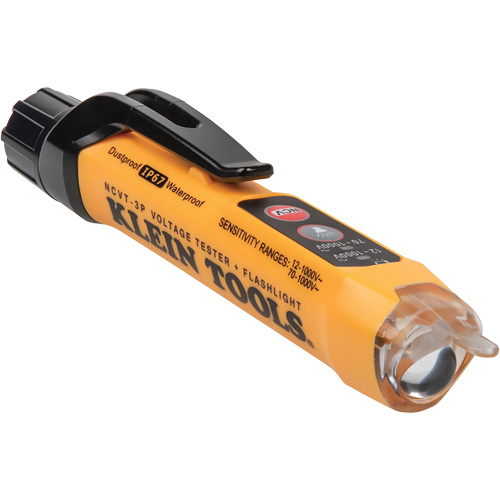 Trousse dessai &eacute;lectrique avec pince-m&egrave;tre NRZ Safety Inc.