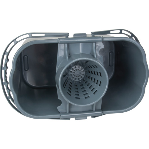 Seau et essoreuse pour vadrouille, Passoire, 3,75 gal. US (15 pintes), Gris NRZ Safety Inc.
