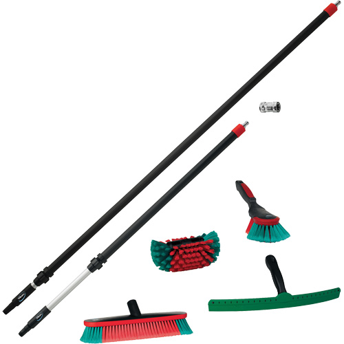 Ensemble d'outils de la s&eacute;rie Transport pour le nettoyage de l'ext&eacute;rieur de camion gros porteur NRZ Safety Inc.
