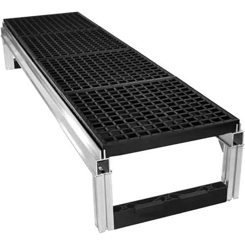 Trousse de plateforme de travail modulaire en aluminium &agrave; drainage ouvert FOUNDATION, 18" la x 72" pr, Capacit&eacute; de 400 lb, Enti&egrave;rement soud&eacute; NRZ Safety Inc.