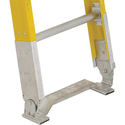 Industrial Heavy-Duty Extension Ladders (6200 Series), 375 lbs. Cap., 13' H, Grade 1AA NRZ Safety Inc.