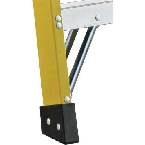 6600 Series Industrial Heavy-Duty 2-Way Stepladders, Fibreglass, 300 lbs. Capacity, 6' NRZ Safety Inc.
