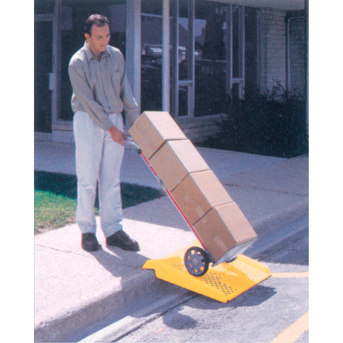 Rampes de trottoir pour diable en aluminium NRZ Safety Inc.