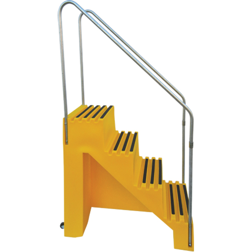 Escabeau industriel, 4 marches, 43" x 22-1/2" x Hauteur 66" NRZ Safety Inc.