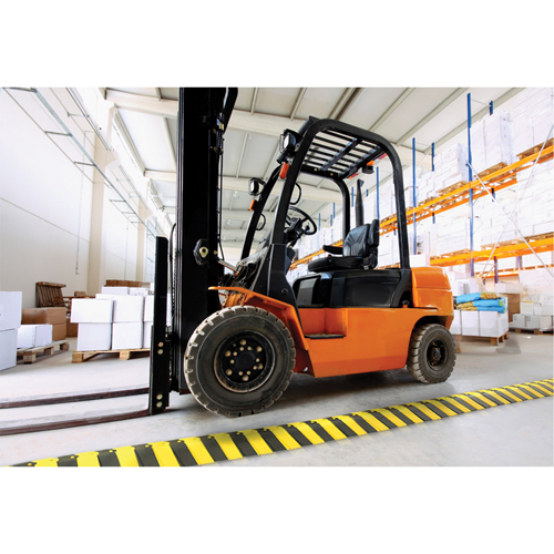 Syst&egrave;me de protection de c&acirc;bles Ultra-Sidewinder - grand , 14,125" x 13,675" x 2,13", 13500 lb (6,75 tons) NRZ Safety Inc.