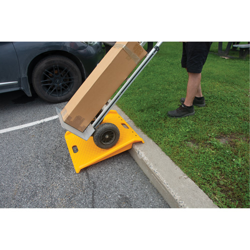 Portable Poly Hand Truck Curb Ramp, 1000 lbs. Capacity, 27" W x 27" L NRZ Safety Inc.