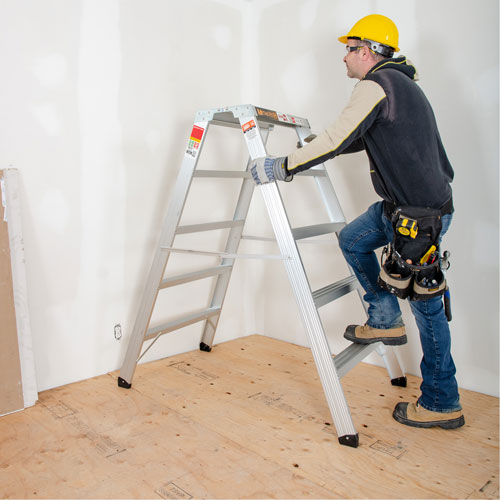 Poste de travail chevalet de sciage portatif, Cadre Aluminium, 12-1/4" p x 56" h NRZ Safety Inc.