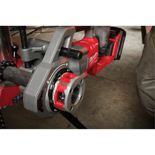 Fili&egrave;re &agrave; tuyau compacte M18 Fuel, Filetage de la tige 1-1/4" NRZ Safety Inc.