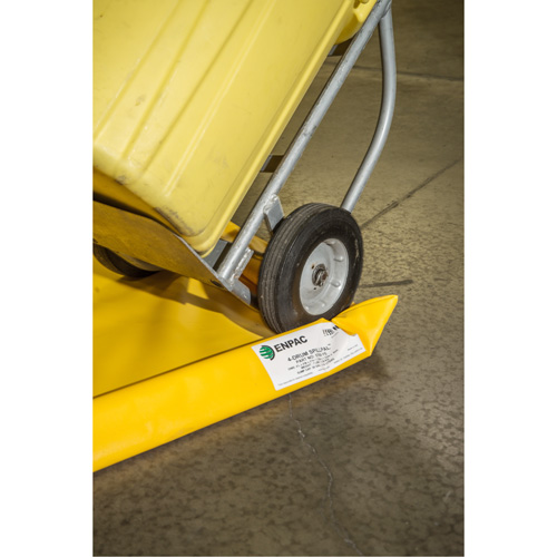 Spillpal Flexible Workstations Without Grates, 7 US gal. Capacity, 2' W x 2' L x 3" H, Foam Wall NRZ Safety Inc.