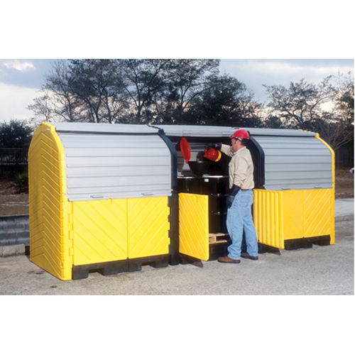 Ultra-Hard Top Plus Spill Pallets Without Drain, 188" L x 62" W x 79" H, 27000 lbs. Load Capacity NRZ Safety Inc.
