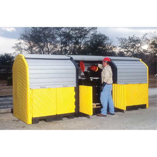 Ultra-Hard Top Plus Spill Pallets With Drain, 188" L x 62" W x 79" H, 27000 lbs. Load Capacity NRZ Safety Inc.