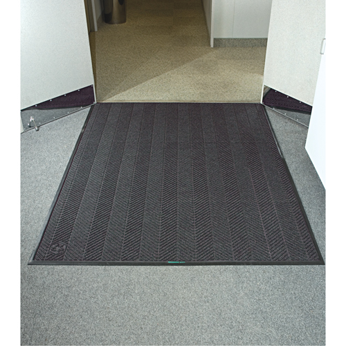 Waterhog&reg; Eco Elite Matting, Wiper/Scraper, 6' x 8' x 3/8", Grey Ash NRZ Safety Inc.
