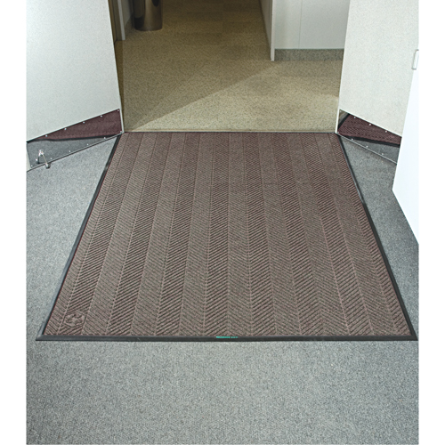 Waterhog&reg; Eco Elite Matting, Wiper/Scraper, 3' x 8' x 3/8", Chestnut Brown NRZ Safety Inc.