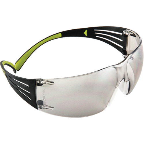 Lunettes de s&eacute;curit&eacute; SecureFit s&eacute;rie 400, Lentille Miroir int&eacute;rieur/ext&eacute;rieur, Anti-&eacute;gratignures, ANSI Z87+/R&eacute;pond ou surpasse la norme CSA Z94.3 NRZ Safety Inc.