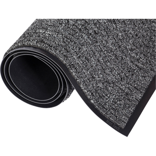 Tapis trois-en-un Three-N-One, Essuie-pieds/grattoir, 2' x 3' x 5/16", Charbon NRZ Safety Inc.