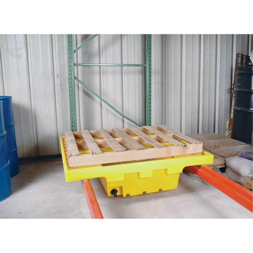 Contenant de confinement Ultra-Rack Sump, 51,5'' lo x 51,5'' la x 12" ha, 66 gal. US Capacit&eacute; NRZ Safety Inc.