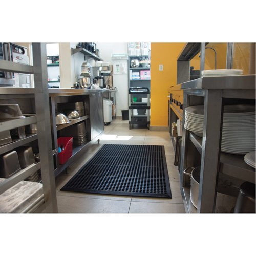 Tapis antifatigue, &agrave; fentes, 3' x 5' x 7/8", Noir, Caoutchouc naturel NRZ Safety Inc.