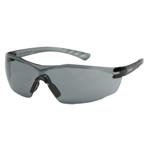 Lunettes de s&eacute;curit&eacute; s&eacute;rie Z700, Lentille Grise/fum&eacute;e, Anti-&eacute;gratignures, R&eacute;pond ou surpasse la norme CSA Z94.3 NRZ Safety Inc.