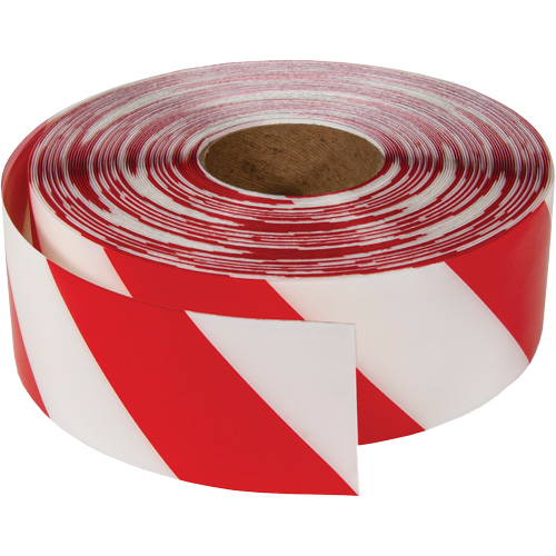 Ruban de marquage tr&egrave;s r&eacute;sistant pour plancher ArmorStripe, 3" x 100', PVC, Rouge et blanc NRZ Safety Inc.