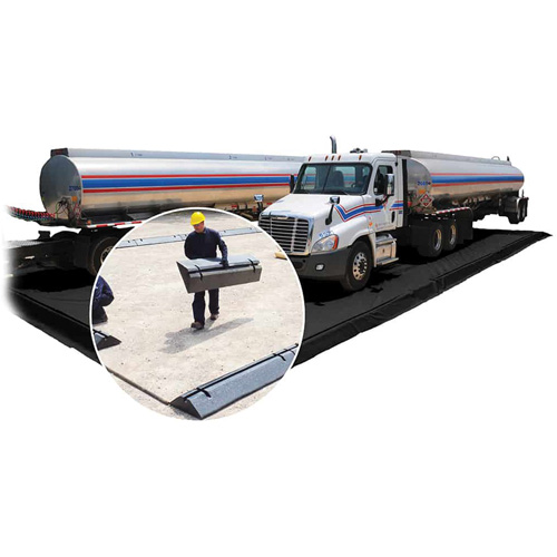 Gorilla Berm Ultra-Containment Berm&reg;, 665 US gal. Capacity, 13' W x 13' L x 6" H, Foam Wall NRZ Safety Inc.