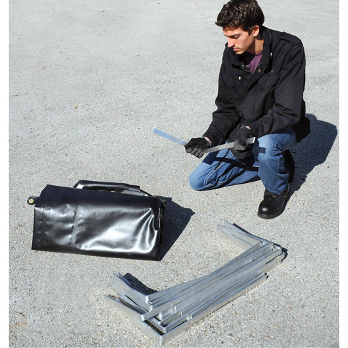 Conteneur de confinement flexible sans drain Ultra-275 Containment Sump, 102" lo x 48" la, 400 gal. US Capacit&eacute; NRZ Safety Inc.