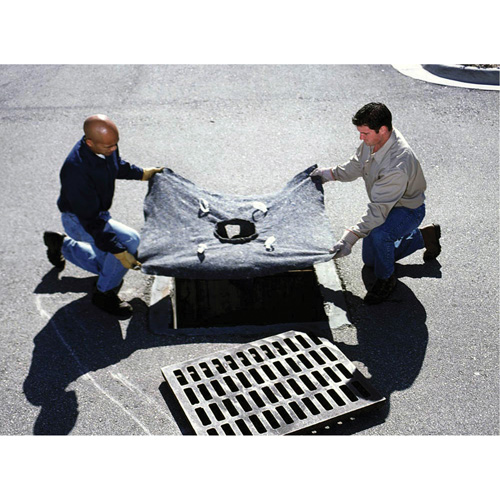 Bac de r&eacute;tention Recycled Ultra-Drain Guard, Huile & s&eacute;diments, 48" lo x 36" la NRZ Safety Inc.