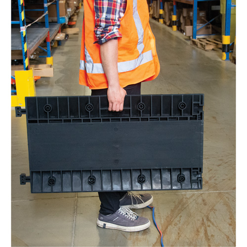 Polyurethane Cable Protector, 5 Channels, 35.43" L x 19.69" W x 2" H NRZ Safety Inc.