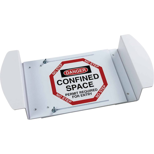 Panneau pour trou d'homme "Danger Confined Space Permit Required For Entry", 21" x 30", Polystyr&egrave;ne, Anglais NRZ Safety Inc.
