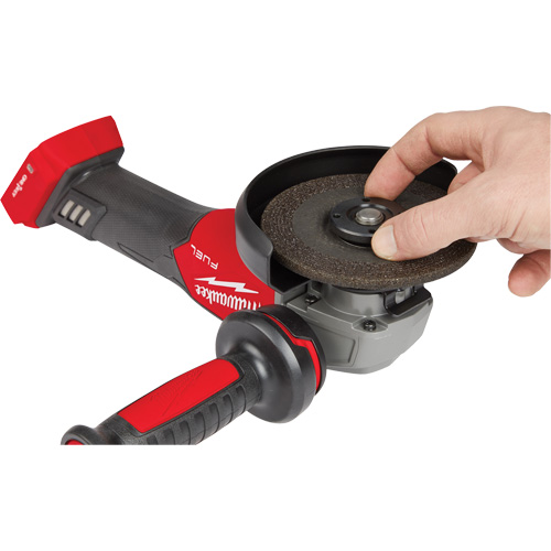 Meuleuse &agrave; frein avec interrupteur &agrave; glissi&egrave;re One-Key M18 Fuel (outil seulement), Roue de 4-1/2" ou 5", 18 V NRZ Safety Inc.