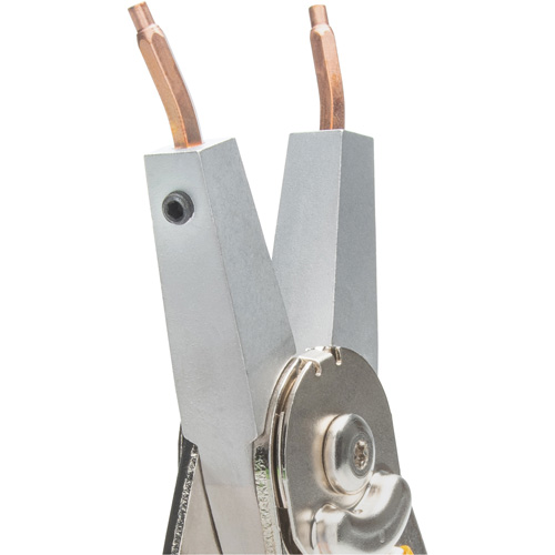 Pince &agrave; anneau de retenue transformable universelle extra large NRZ Safety Inc.