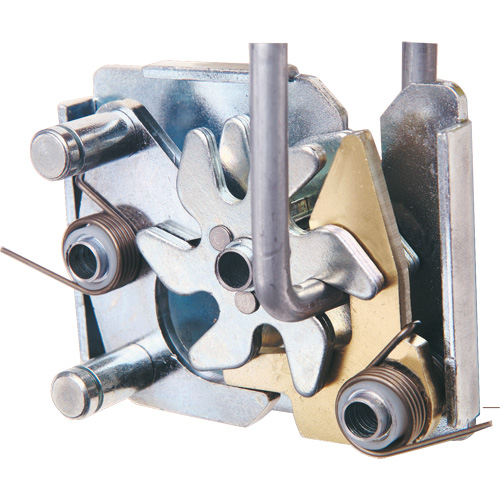 Heavy-Duty Truck Chest, 20-1/4" x 58-1/2" x 19", Steel, Beige/Black/Blue/Brown/Green/Grey/Orange/Red/Silver/Tan/Yellow NRZ Safety Inc.