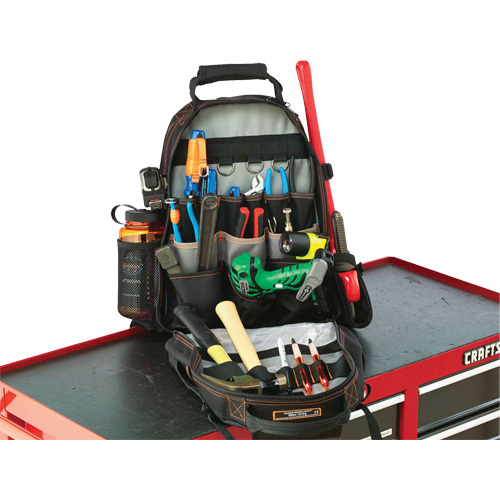 Sac &agrave; dos pour outils 5843 Arsenal, 13-1/2" lo x 8-1/2" la, Noir, Polyester NRZ Safety Inc.