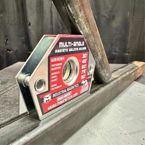Magnetic Welding Squares, 4-3/8" L x 3/4" W x 3" H, 55 lbs. NRZ Safety Inc.