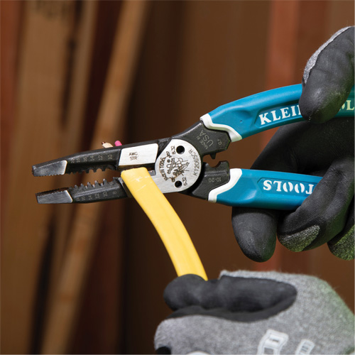 Klein-Kurve&reg; Heavy-Duty Wire Stripper, Cutter & Crimper Multi-Tool, 8-1/4" L, 8 - 20 AWG NRZ Safety Inc.
