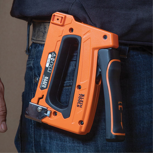 Loose Cable Stapler, 5/16"/1/4"/11/32" Staples NRZ Safety Inc.