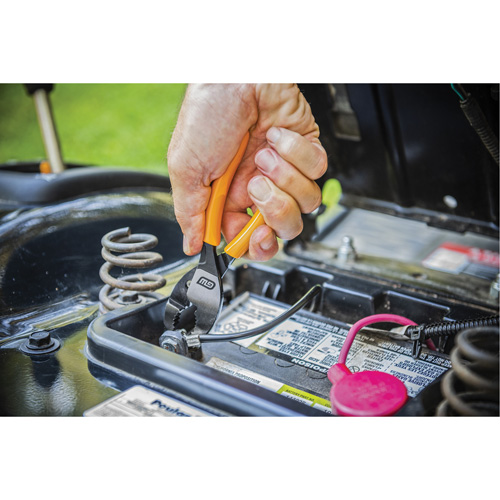 Pince &agrave; joint coulissant avec poign&eacute;es enduites NRZ Safety Inc.