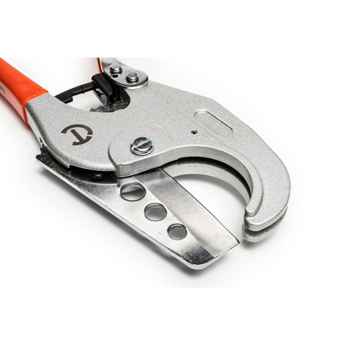 Coupe tuyau en PVC &agrave; rochet avec prises tremp&eacute;es, Capacit&eacute; de 1/4"- 2-3/8" NRZ Safety Inc.