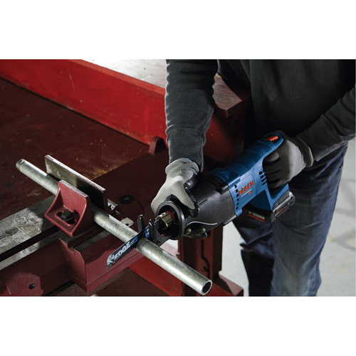 D-Handle Reciprocating Saw (Tool Only), 18 V, Lithium-Ion Battery, 2700 SPM NRZ Safety Inc.