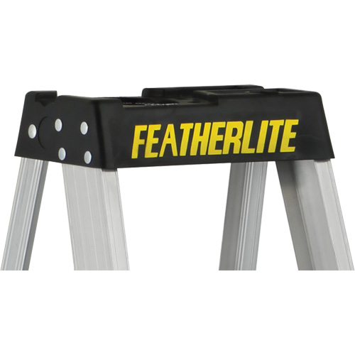 3400 Series Industrial Extra Heavy-Duty Step Ladder, 4', Aluminum, 300 lbs. Capacity, Type 1A NRZ Safety Inc.